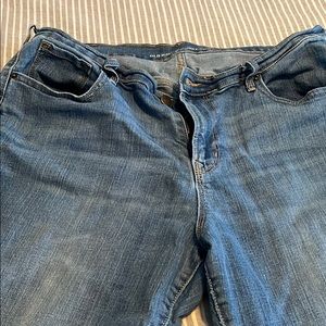 Old navy jeans curvy profile 16 short